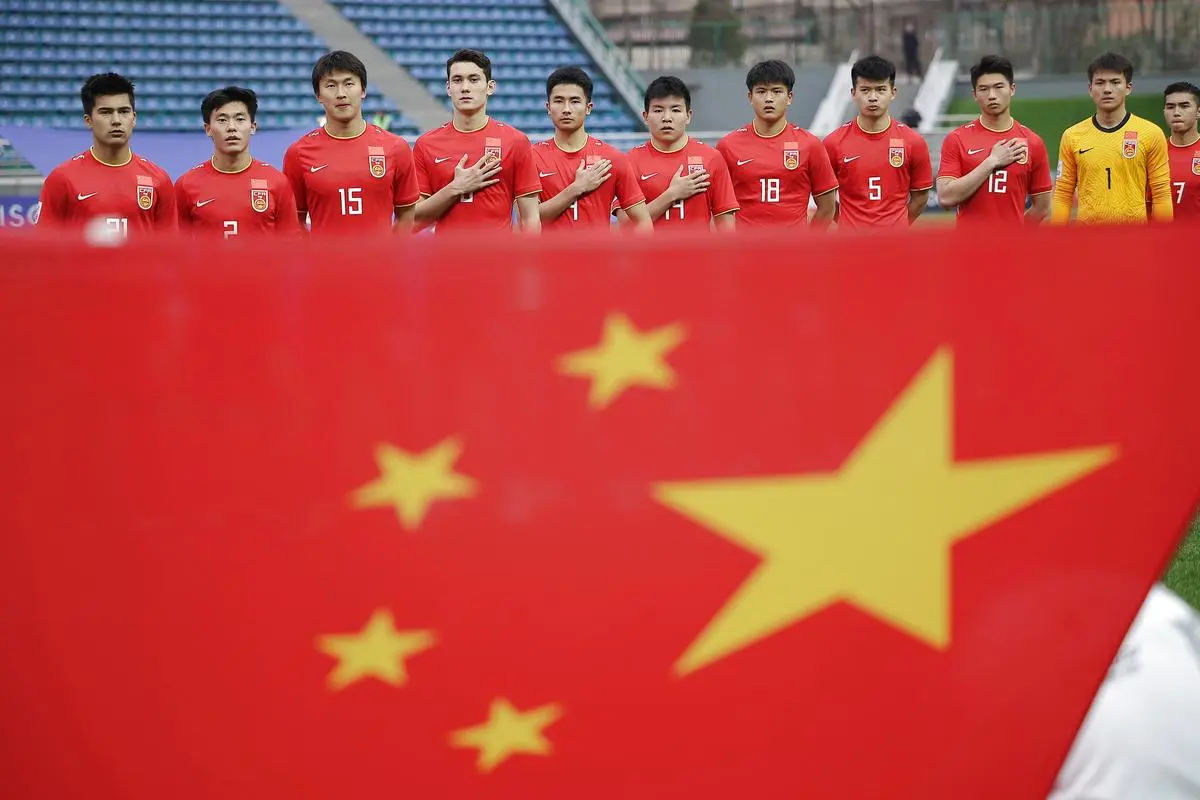 足球中场科克 足球中场科克